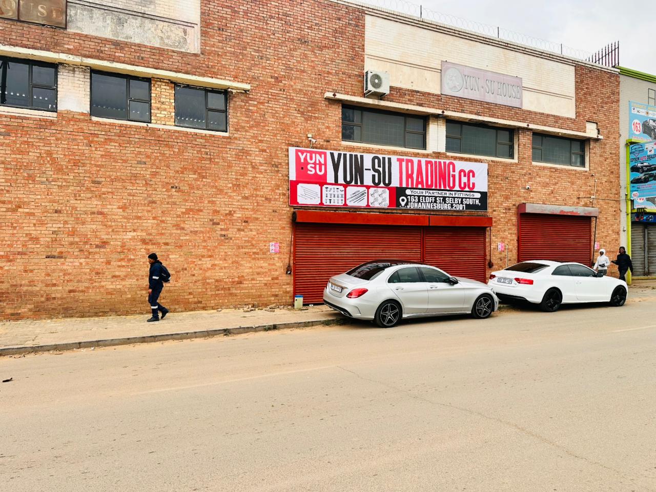 YUN-SU Building